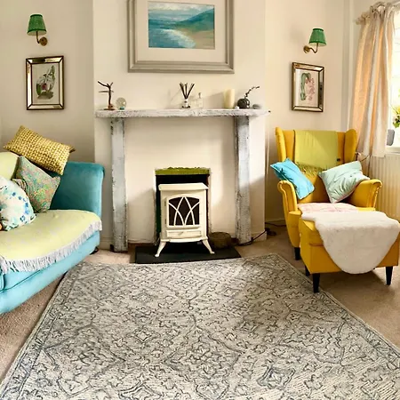 Holly Cottage Cosy Home In Sherwood Forest Edwinstowe Exterior photo